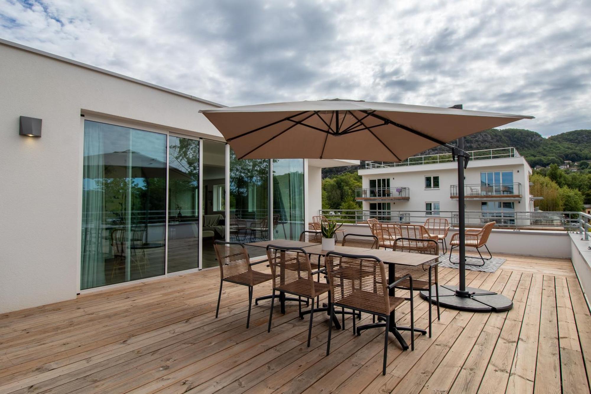 SHANA Hôtel&Résidence Chanaz Exterior foto